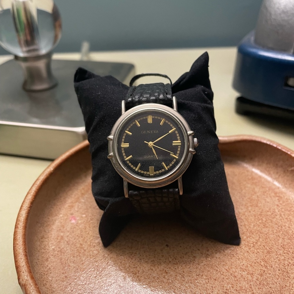Stylish young person or ladies watch.